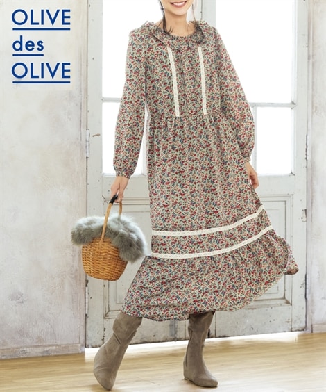 大きいサイズ ピンタックフリル使い小花柄ロング丈ワンピース（オリーブ・デ・オリーブ）（ロングワンピース・マキシワンピース）OLIVE des OLIVE（オリーブデオリーブ）