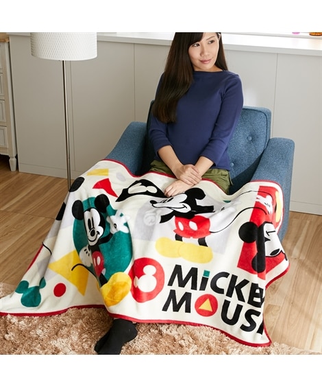ディズニー「ミッキーマウス/ミニーマウス/くまのプーさん」選べる３柄あたたかロングブランケット 毛布・ブランケットと題した写真